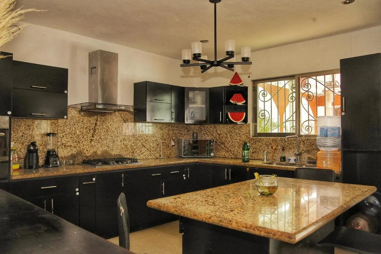 Vista Magica Apartment Chetumal Homestay